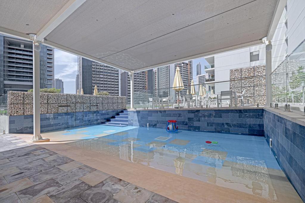 Alluring 1 Bd Apartment In Business Bay With Burj Khalifa View Dubaï Extérieur photo